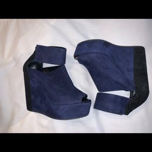 Pierre Hardy Blue/Black wedge sandals. EU size 36.